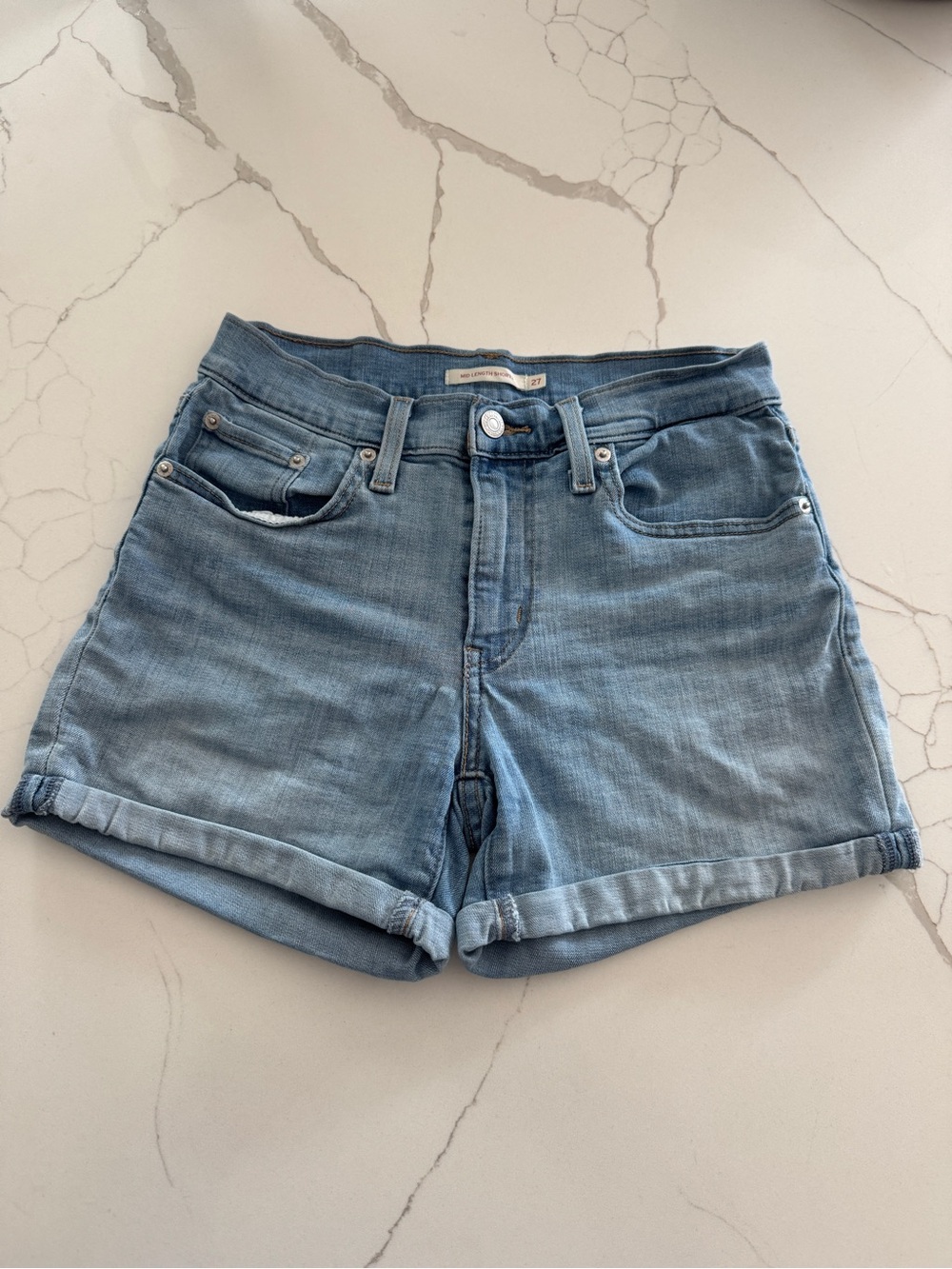 Levi's Red Tab Light Wash Rolled-Hem Denim Shorts Size 27